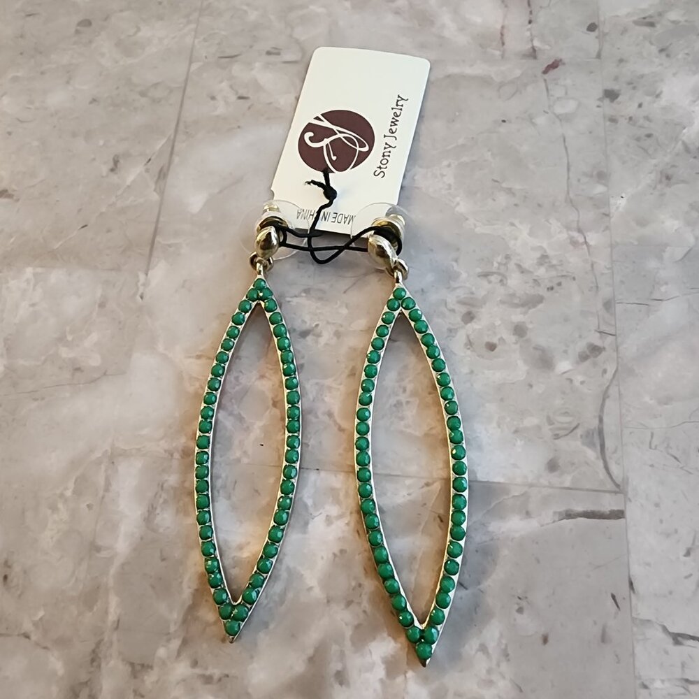 Stony Green Beaded Dangle Fashion Earrings